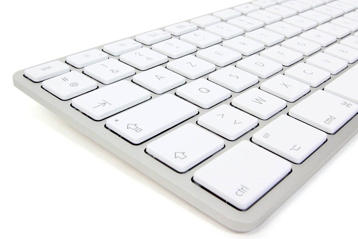 Clavier Apple AZERTY Pro Keyboard fr french francais Imac blue wired  filaire mac